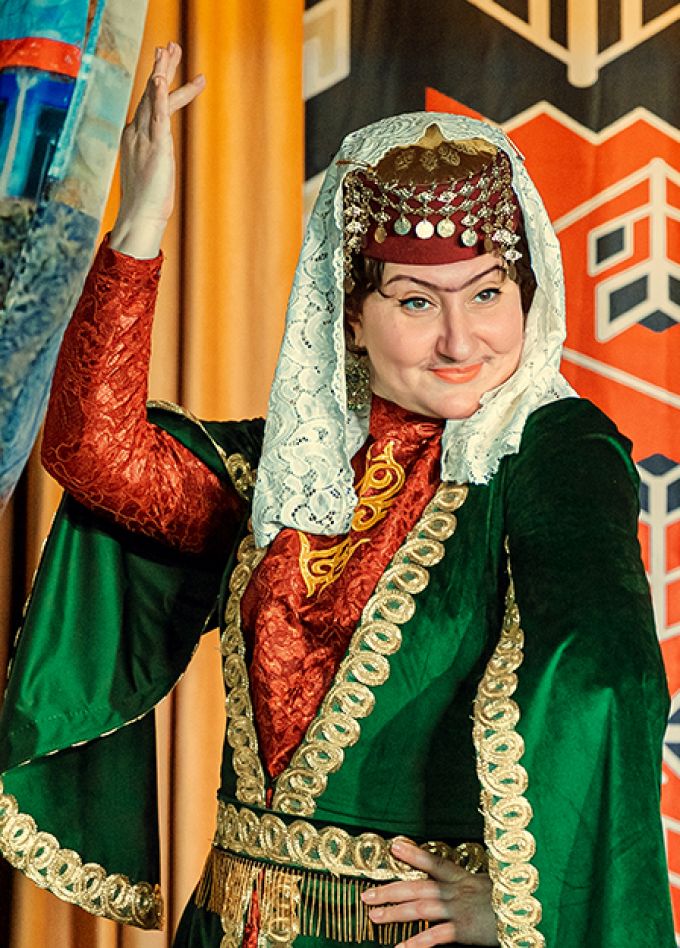 Спектакль "Ханума"