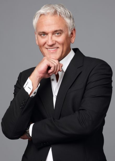 Александр Маршал